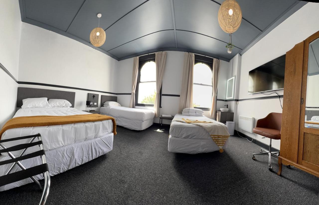 Railway Hotel Winton Extérieur photo